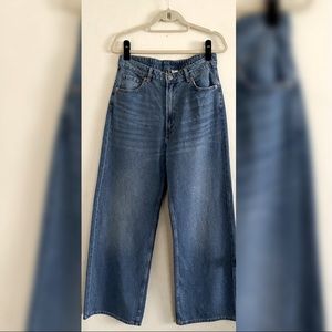 Women’s High-Waisted Wide-Leg Jeans